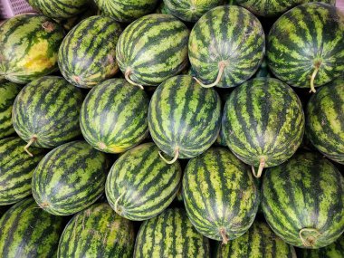 Taze karpuz yaz tropikal meyvesi