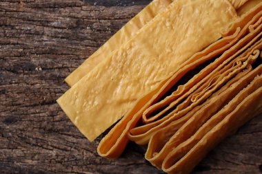 Soya fasulyesi Çin yemeğine yapışır.