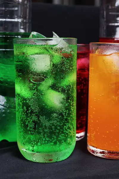 Buzlu, buzlu bir içecek.