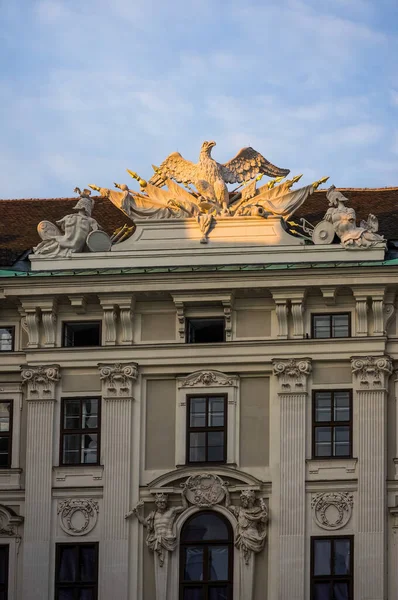 Fachada Del Palacio Imperial Hofburg Con Estatua Águila Viena Austria — Foto de Stock