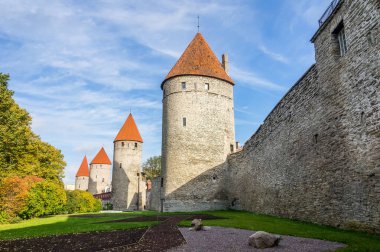 Tallinn, Estonya 'daki ortaçağ gözetleme kuleleri
