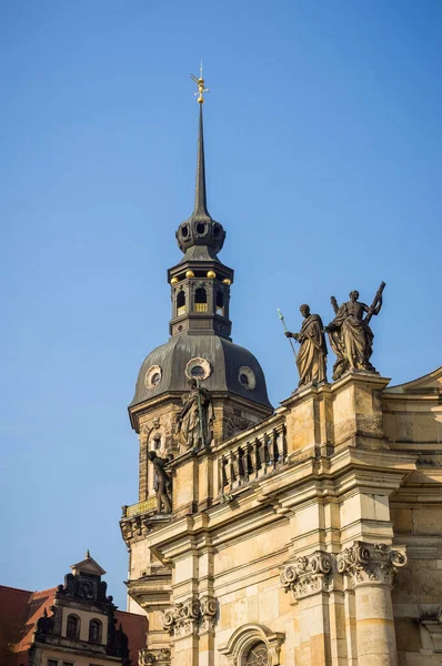 德国德累斯顿圣三位一体大教堂塔楼 — 图库照片