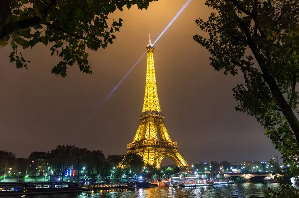Πύργος Του Άιφελ Νύχτα Στο Παρίσι Γαλλία — Φωτογραφία Αρχείου