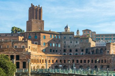 Trajan pazarı ve İtalya, Roma 'daki Milizie Kulesi