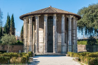 Roma, İtalya 'daki Herkül Victor Tapınağının kalıntıları.