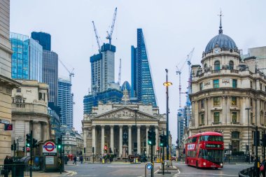 Londra şehrinin gökdelen kuleleri, Birleşik Krallık