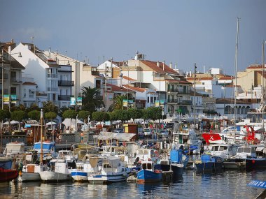 Costa Daurada, İspanya 'dan tipik tatil yeri (Cambrils, Salou).