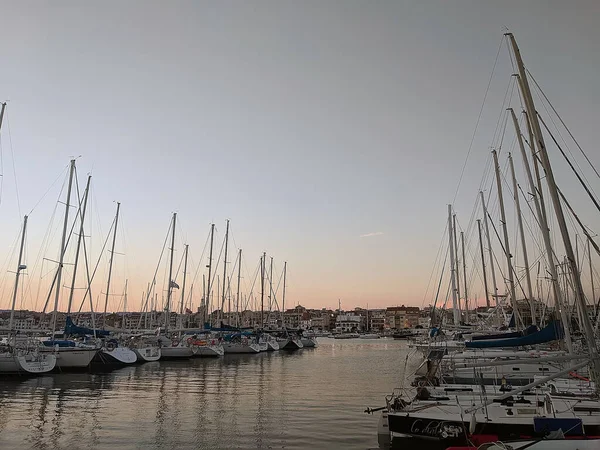 Costa Daurada, İspanya 'dan tipik tatil yeri (Cambrils, Salou).