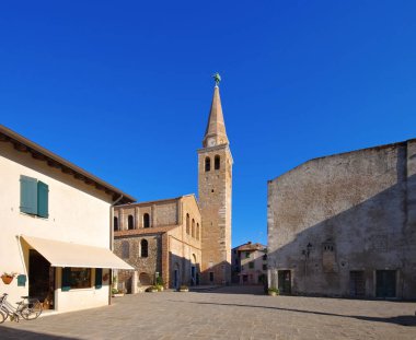 Italiy, kilise Grado'deki