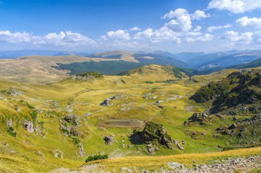Romanya 'nın Karpatlar ve Transalpina karayollarındaki manzara