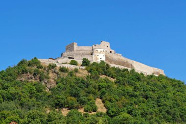 Romanya 'nın Deva kentindeki eski ünlü şato Diemrich