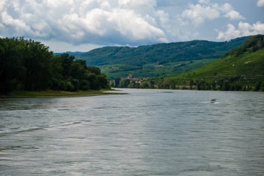 Kaleden Durnstein Panoraması. Yaz