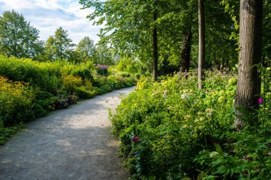 MELK, AUSTRIA - 16 Ağustos 2019: Aşağı Avusturya 'daki Melk Manastırı Bahçeleri