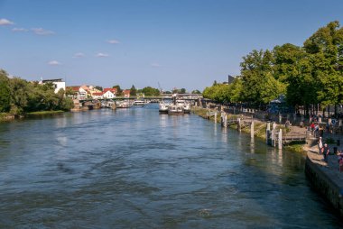 REGENSBURG, GERMANY - 13 Haziran 2019: Eski Regensburg setinin panoraması, Unesco mirası