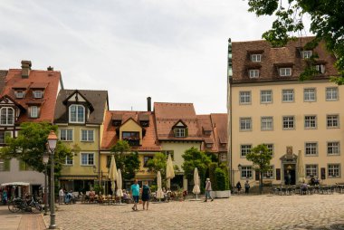 MEERSBURG, ALMANY - 15 Haziran 2019: Almanya 'nın güneybatısında Baden-Wurttemberg eyaletinde küçük bir kasaba. Constance Gölü kıyısında 