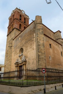 ZAFRA, BADAJOZ, SPAIN - 24 Kasım 2018: Candelaria Kilisesi, bir Katolik tapınağı