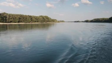 Tuna Nehri şafak vakti Macaristan ile Slovakya arasında