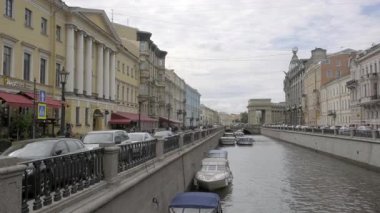 Aziz PETERSBURG, RUSSIA - 5 Ağustos 2019: Griboyedov Kanalı,