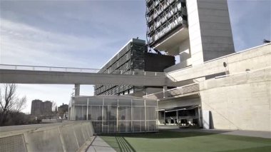 15 Şubat 2017: Bilim Müzesi 'nin tekil mimari kompleksi, mimarlar Enrique de Teresa ve Rafael Moneo' nun çalışmaları