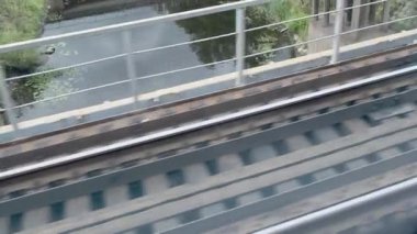 Yavaş çekim tren rayları, çatallar, sapmalar