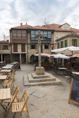 Pontevedra şehri, Praza da Lena, eski odun pazarı, eski mahallede.