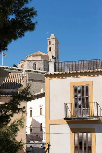 Katedral ve eski kasaba. İbiza, Balear Adaları. İspanya