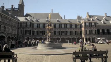 Lahey, Hollanda: Hollanda 'nın siyasi merkezi olan Binnenhof' un içindeki Ridderzaal