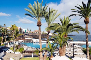 Puerto de la Cruz 'daki Martianez Gölü, Tenerife, Kanarya Adaları.