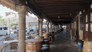 TORO, ZAMORA PROVINCE, İSPAN - 15 HAZİRAN 2019: şehrin ana meydanında oyun salonları