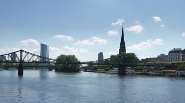 FRANKFURT, GERMANY - 17 Haziran 2019: Ostend bölgesindeki Avrupa Merkez Bankası 'nın yeni genel merkezi,