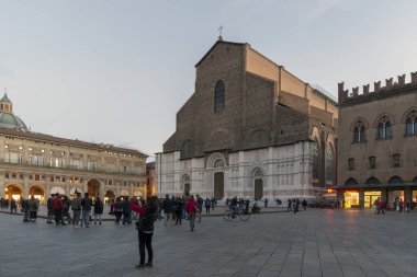ROME, ITALY ECTOBER 25, 2018: Piazza del Campidoglio, Capitoline Hill 'in tepesinde, Palazzo Senatorio' nun maskesiyle.