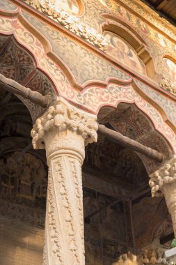 Bükreş 'teki Stavropoleos Hıristiyan Ortodoks Kilisesi ve Manastırı