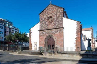 FUNCHAL, MADEIRA, PORTUGAL - 5 Eylül 2017: The Cathedral of Our Lady of the Exsumption Funchal in the island of Madeira