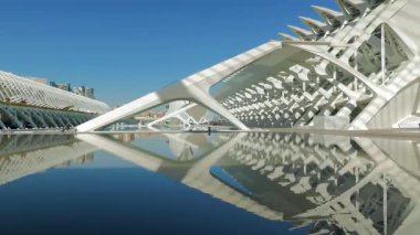 VALENCIA, İSPAIN - 6 Şubat 2019: Mimar Santiago Calatrava tarafından tasarlanan fütüristik mimari binalar kompleksi, Sanat Bilimleri Şehri