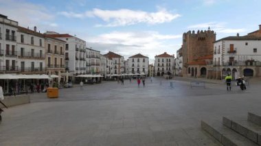 25 Kasım 2018 'de İspanya' nın ana meydanının panoramik manzarası. Dünya Mirası Şehri, Unesco tarafından verilmiştir..