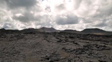 İspanya 'nın Kanarya Adaları' ndaki Lanzarote kentindeki Timanfaya Milli Parkı (ayrıca 