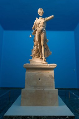 OLYMPIA, GREECE - 29 Ekim 2015: Olympia Arkeoloji Müzesi. Nike Paionios Heykeli