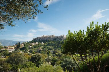 Antik Agora Atina'dan akropolisi görünümünü