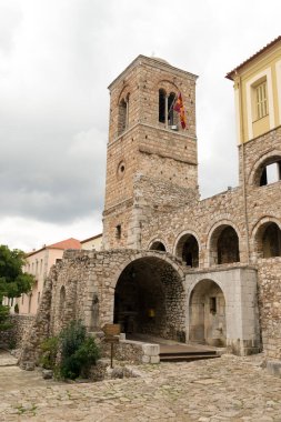 DİSTOMO, GREECE - 30 Ekim 2015: Hosios Loukas manastırı, Orta Bizans mimarisinin en önemli eserlerinden biri ve UNESCO Dünya Mirası Bölgesi,
