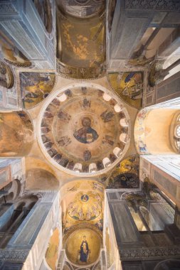 DİSTOMO, GREECE - 30 Ekim 2015: Hosios Loukas manastırı, Orta Bizans mimarisinin en önemli eserlerinden biri ve UNESCO Dünya Mirası Bölgesi