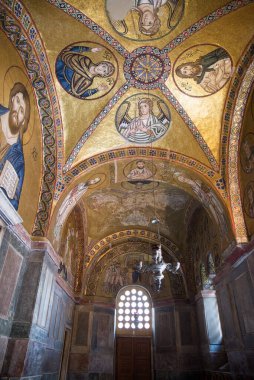 DİSTOMO, GREECE - 30 Ekim 2015: Hosios Loukas manastırı, Orta Bizans mimarisinin en önemli eserlerinden biri ve UNESCO Dünya Mirası Bölgesi