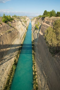 Korint Kanalı, Yunanistan. En derin, en eski ve en uzun el yapımı kanal.