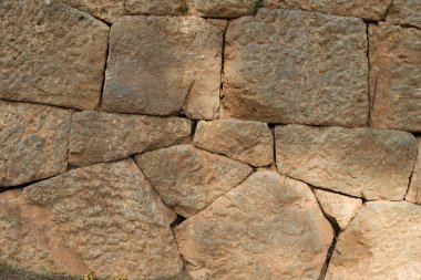 Yunanistan 'ın Delphi kentindeki arkeoloji sahasındaki stadyum duvarı