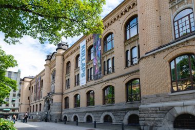 OSLO, NORway - 8 Haziran 2017: Tarihi Müze Oslo 'nun en güzel jugend binalarından birindedir., 