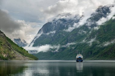 Sognefjord, Norwa 'ya yelken açıyoruz.
