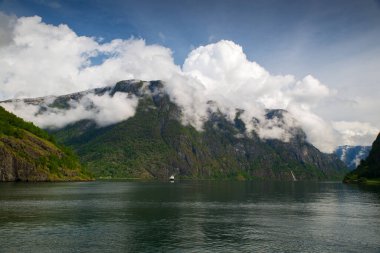 Norveç, Sognefjord 'a yelken açmak