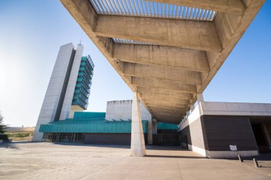 28 Ekim 2016 'da eski bir un değirmenine dayanan ve bir müze ve sembolik bir mimari parçası olarak açıldı.