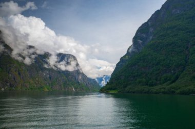 Norveç, Sognefjord 'a yelken açmak