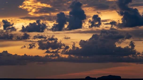 Μέσα Και Βουνά Sunset Timelapse Orange Skies Και Σύννεφα Jalapao — Αρχείο Βίντεο