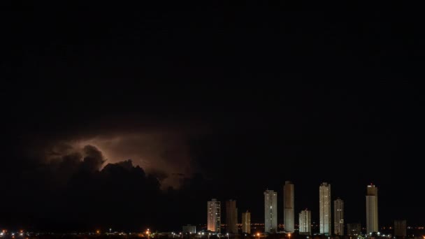 Elektrische Nacht Lightning Stad Time Lapse — Stockvideo